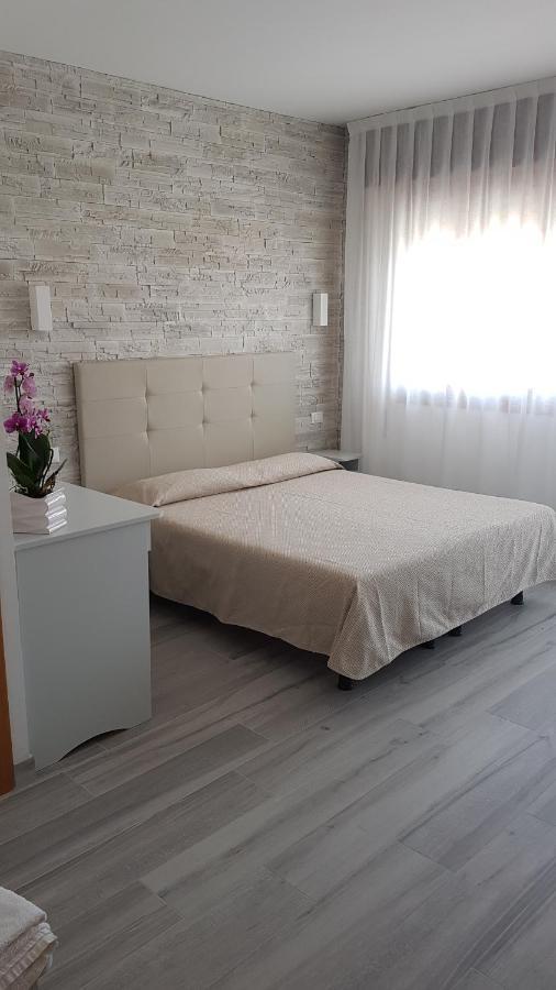 Albergo Paris 索托马里纳 外观 照片