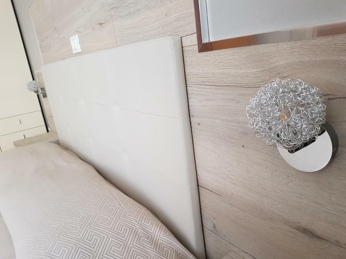 Albergo Paris 索托马里纳 外观 照片