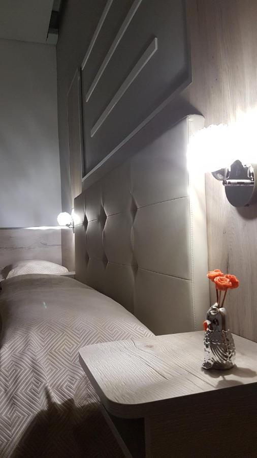 Albergo Paris 索托马里纳 外观 照片